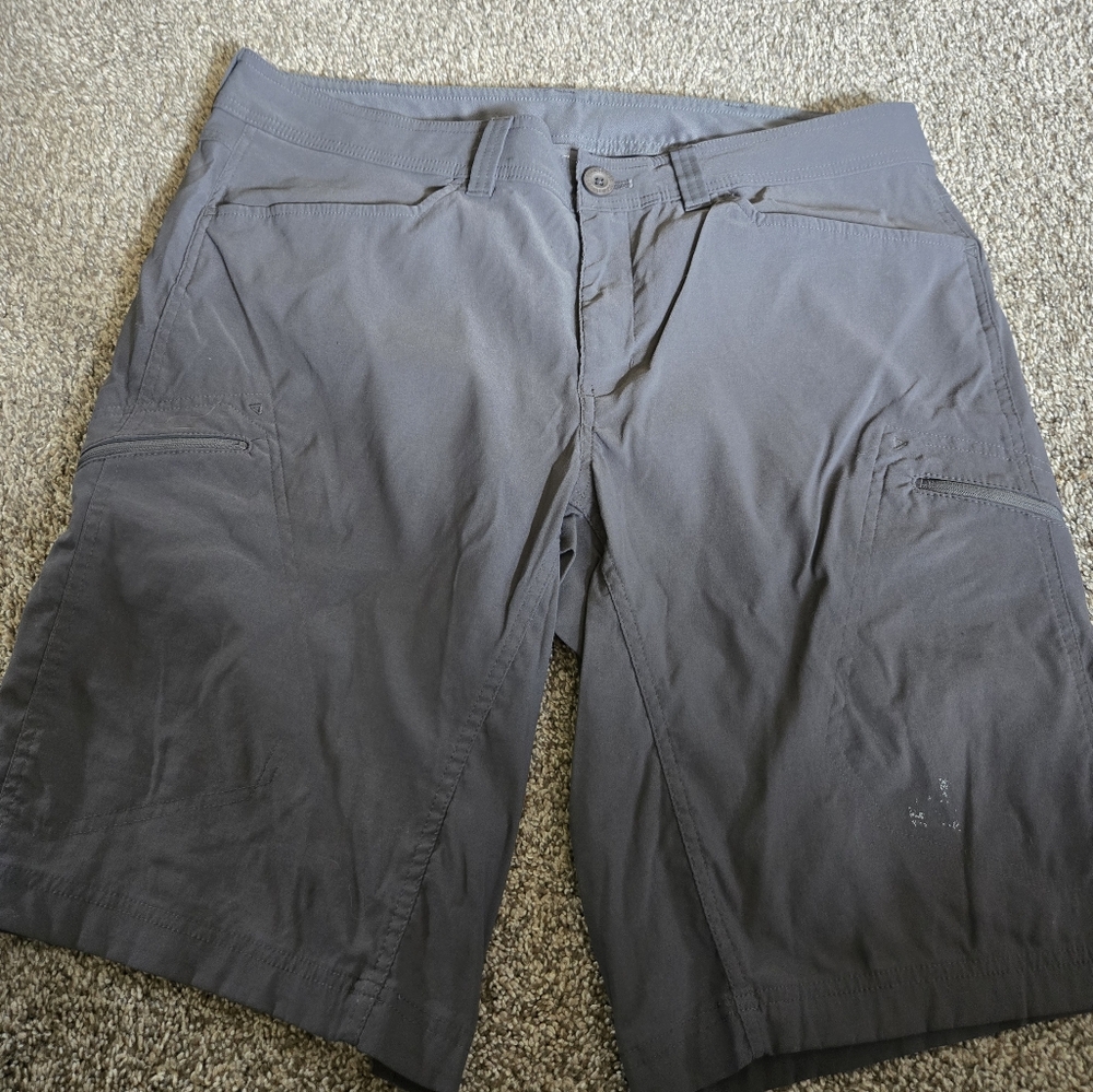 Eddie Bauer - Shorts - First Ascent 11" Inseam - Dark Gray - Men's  Size 38